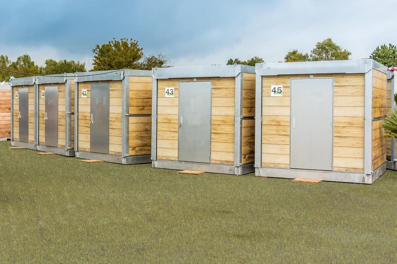 Kieler Woche Lodge Camp Esterno foto